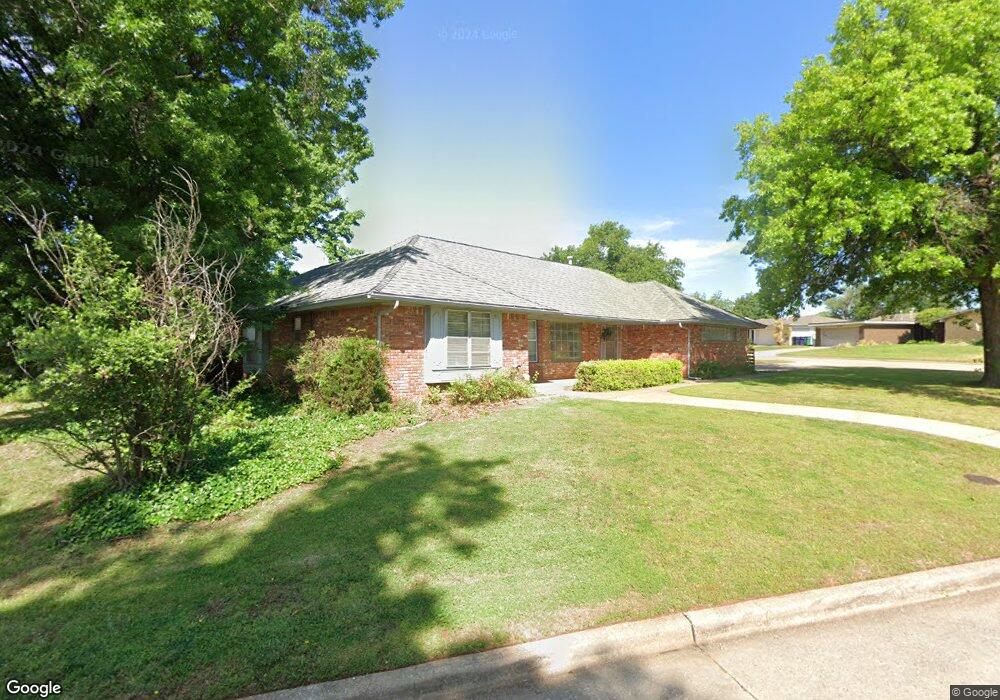 4816 Eastman Dr, Oklahoma City, OK 73122 - photo 1