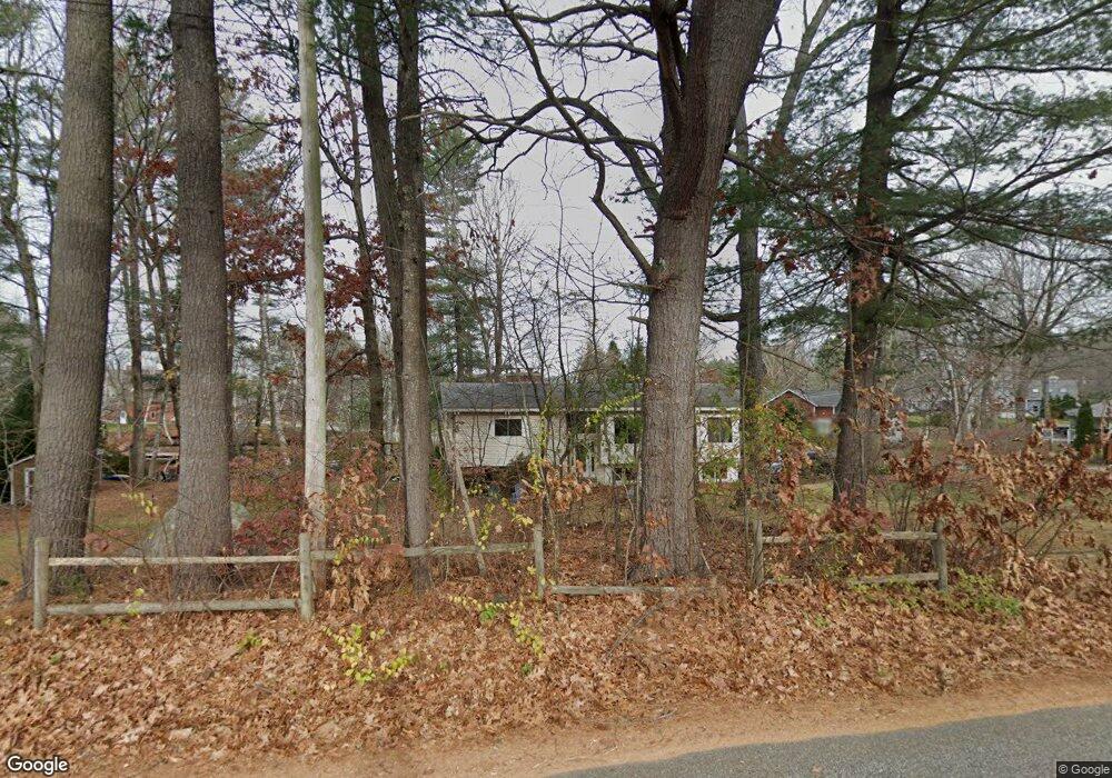 9 Birch Dr, Raymond, ME 04071 - photo 1