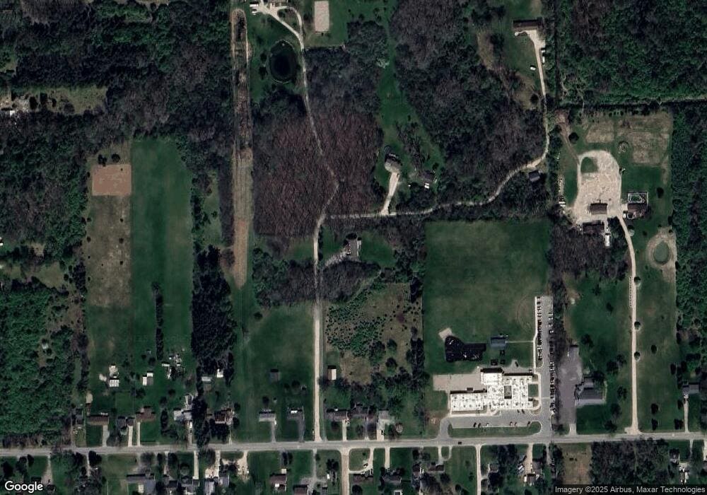 4169 Crosby Rd, Flint, MI 48506 - photo 1