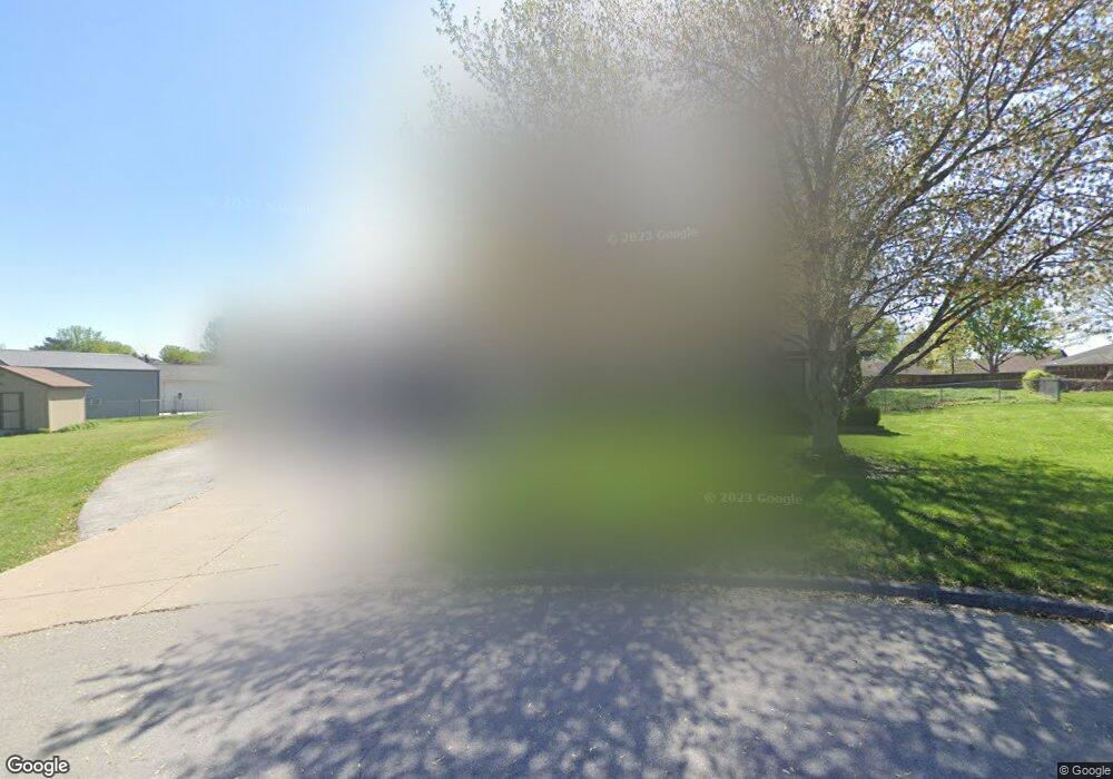 872 N Crane Ct, Nixa, MO 65714 - photo 1