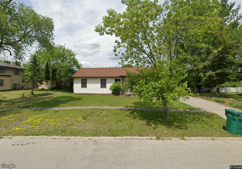 504 Ogemaw St, Oscoda, MI 48750 - photo 1