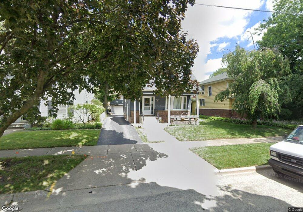 228 Douglas Ave, Waukegan, IL 60085 - photo 1