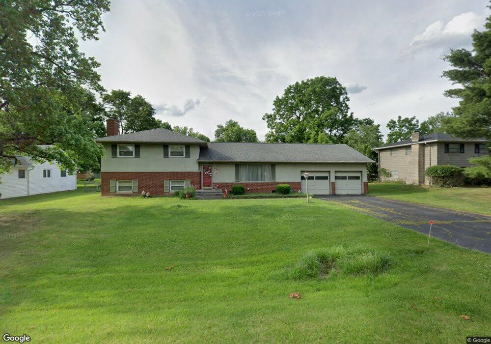 6154 Applegate Ln, Columbus, OH 43213 - photo 1