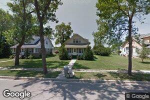 606 N 2nd St, Groton, SD 57445