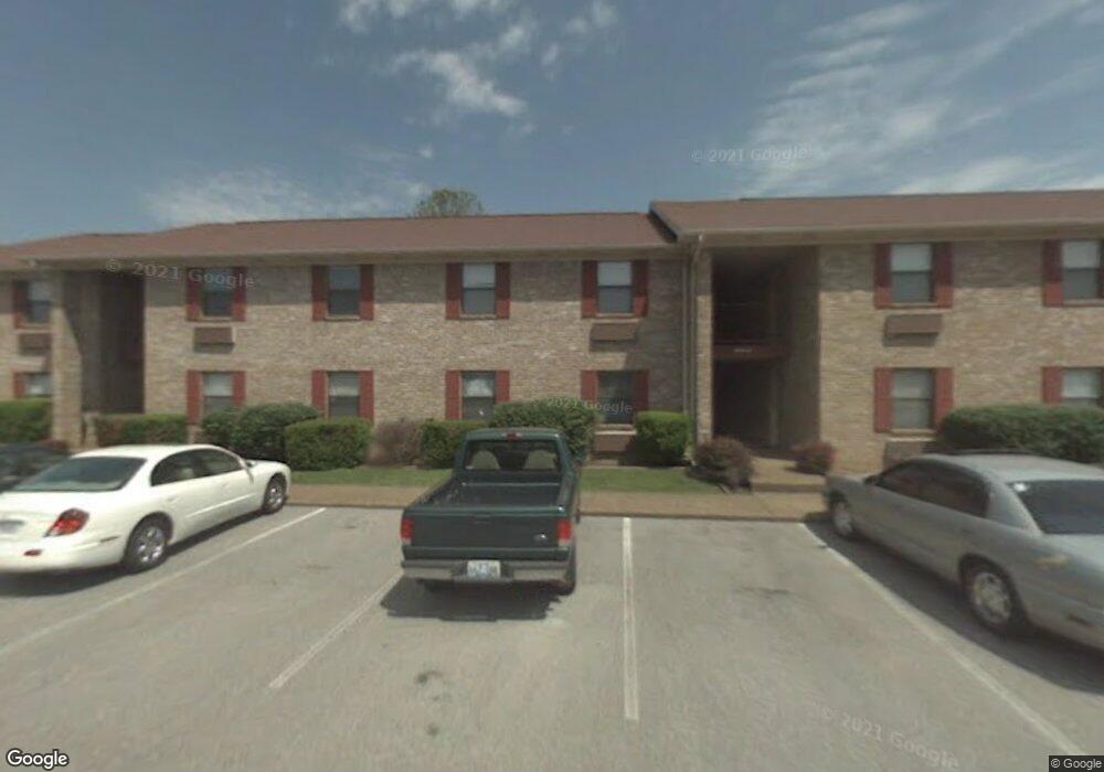 102 Laurel Cove Dr unit 12, Hopkinsville, KY 42240 - photo 1