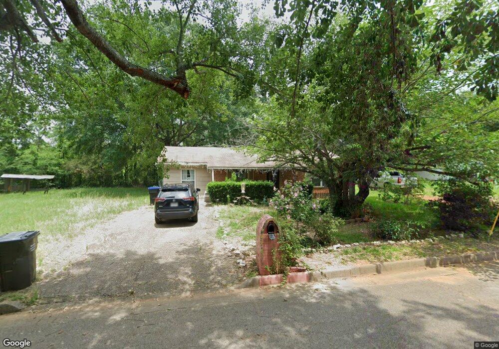 616 Holliday St, Longview, TX 75601 - photo 1