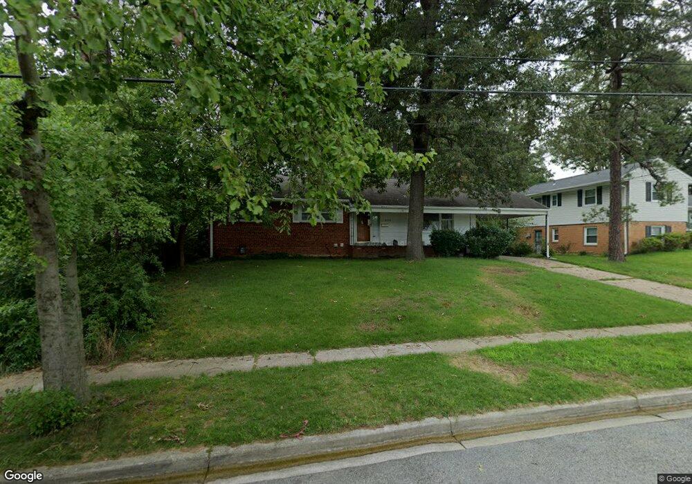 6112 85th Ave, New Carrollton, MD 20784 - photo 1