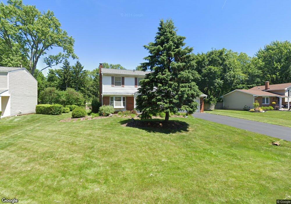 5692 Flintlock Ln, Columbus, OH 43213 - photo 1