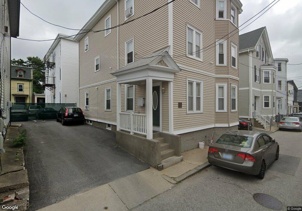 31 Newton St, Providence, RI 02903 - photo 1