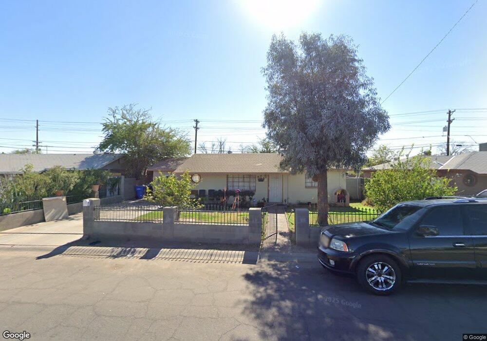 4327 W Crittenden Ln, Phoenix, AZ 85031 - photo 1