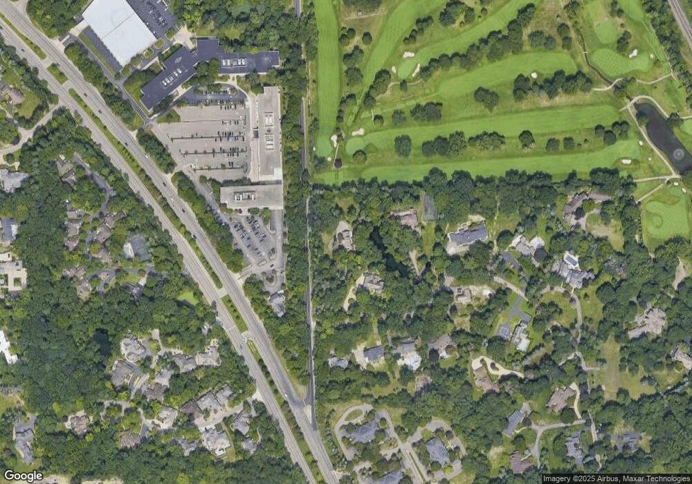 2000 Tiverton Rd, Bloomfield Hills, MI 48304 - photo 1