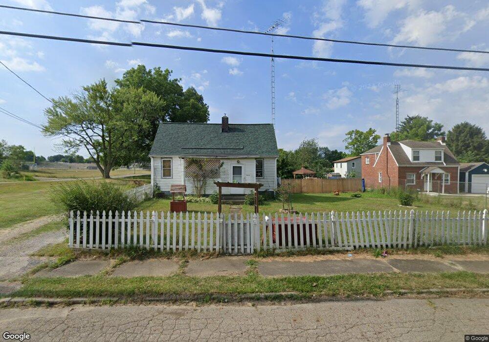 2446 24th St NE, Canton, OH 44705 - photo 1