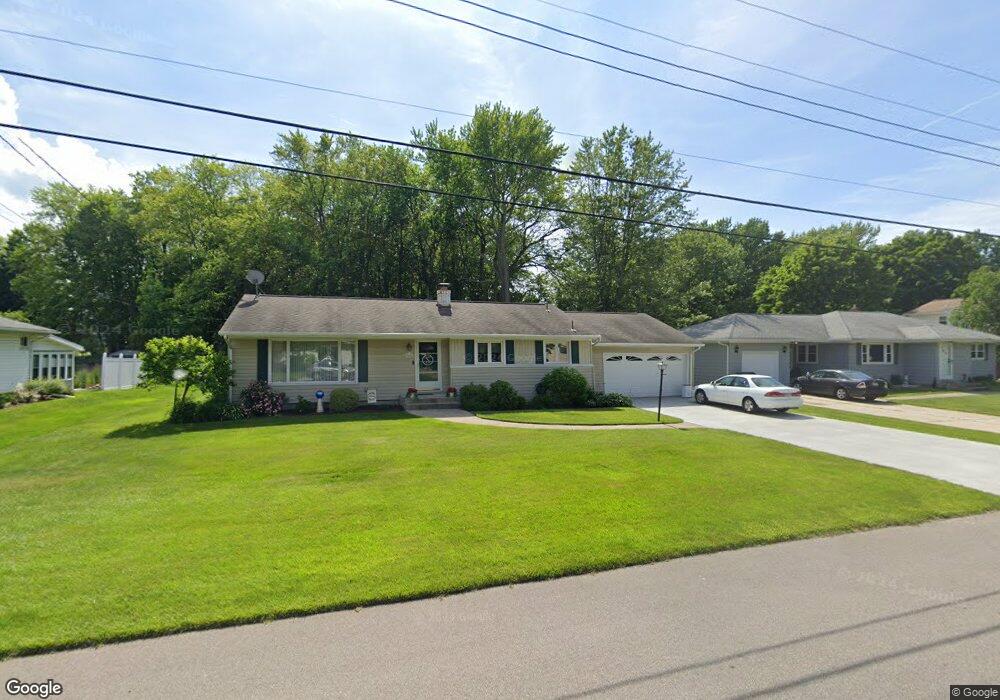 2920 Homestead Dr, Erie, PA 16506 - photo 1