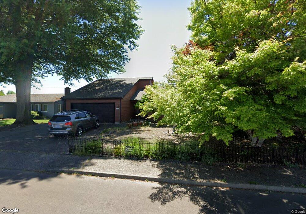 325 SW 12th Ave, Canby, OR 97013 - photo 1