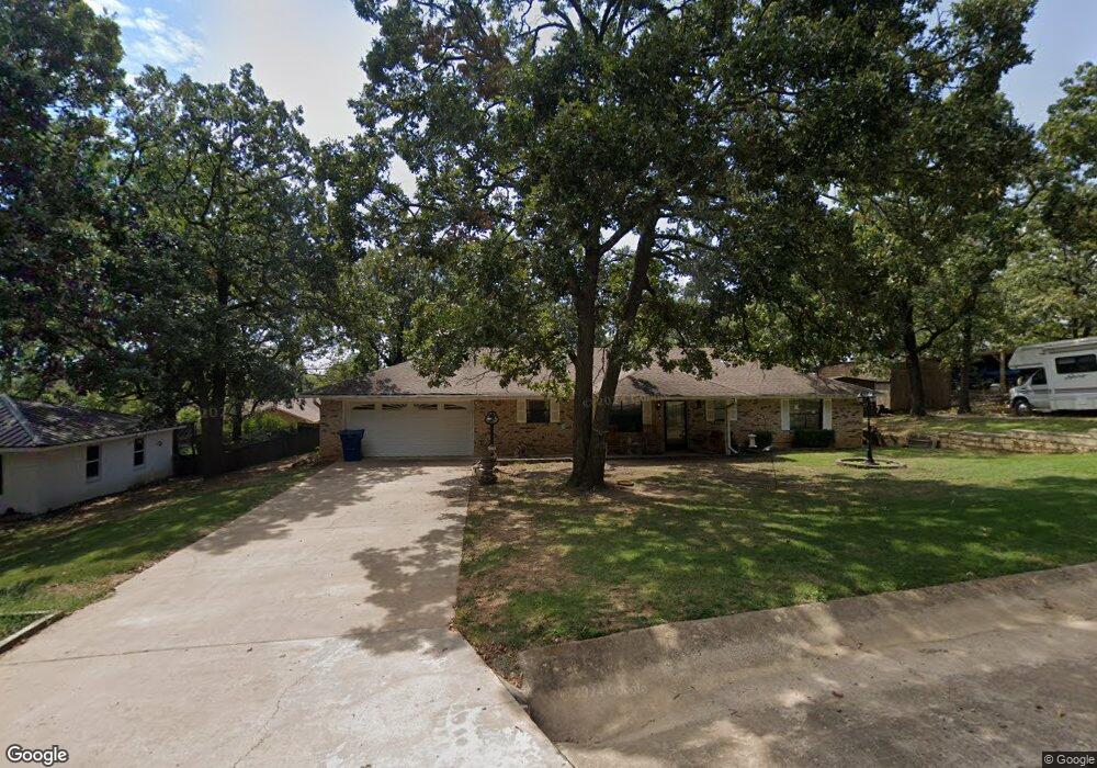 204 Pendergrass St, Muldrow, OK 74948 - photo 1