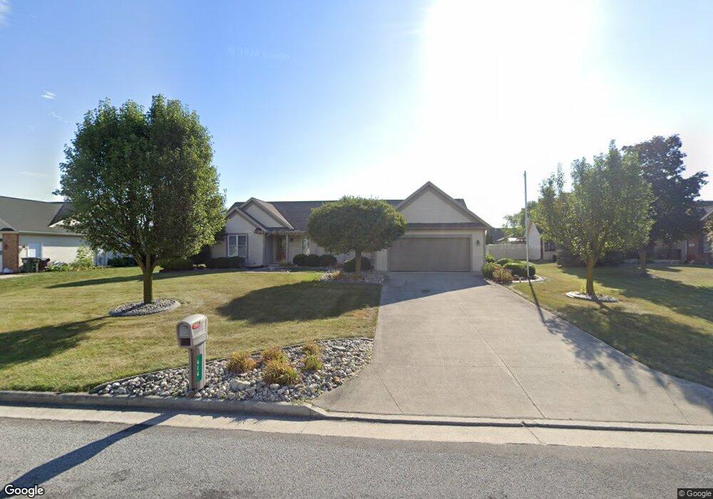 614 Country View Cir, Lima, OH 45801 - photo 1