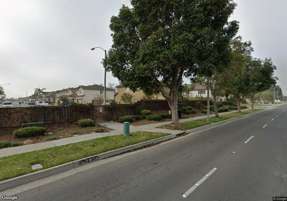 605 S Lassen Ct, Anaheim, CA 92804 - photo 1