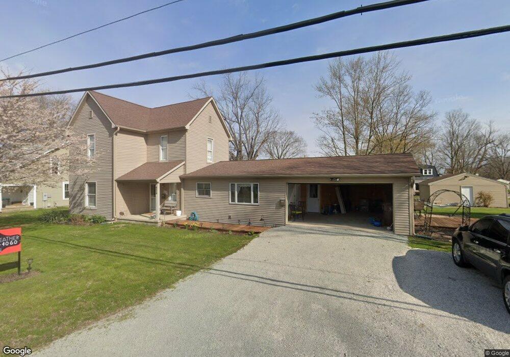 626 Sivey St, Wabash, IN 46992 - photo 1