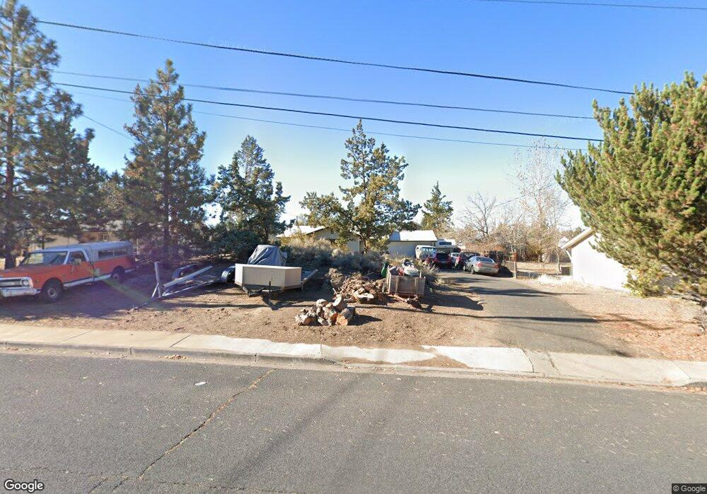 1943 SW 20th St, Redmond, OR 97756 - photo 1