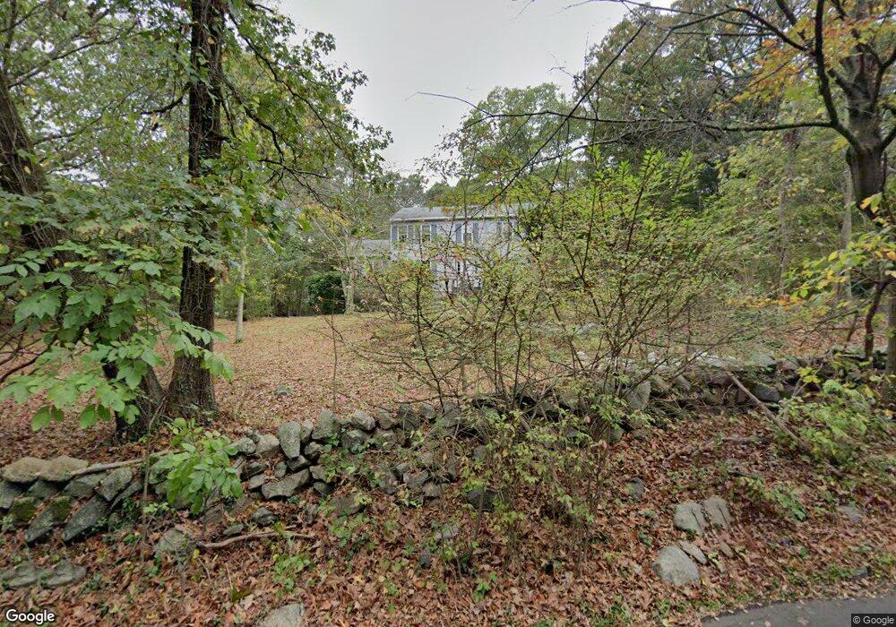 164 Cognewaugh Rd, Cos Cob, CT 06807 - photo 1