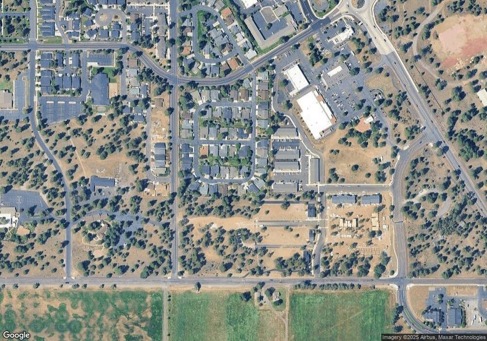 309 N Wheeler Loop, Sisters, OR 97759 - photo 1