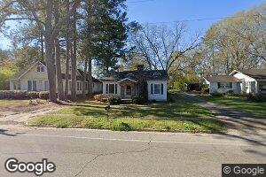 405 W Church St, Newton, MS 39345