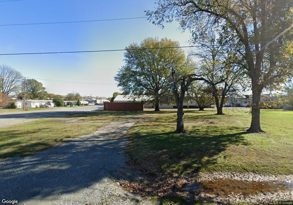 1505 S Grand Ave, Stuttgart, AR 72160 - photo 1