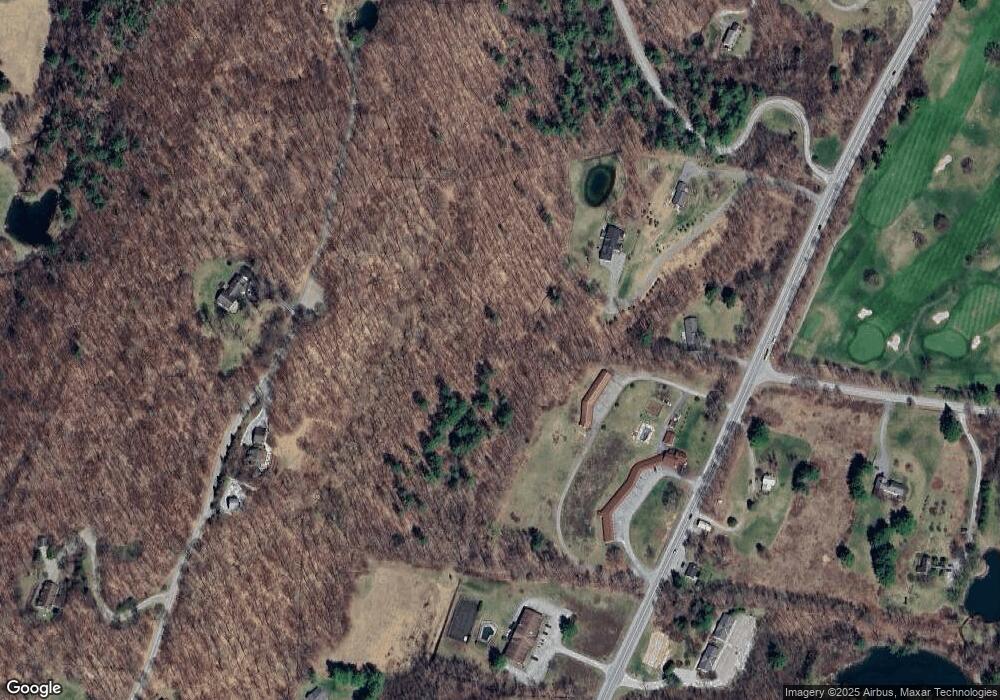 89 Roberts St, Manchester Center, VT 05255 - photo 1