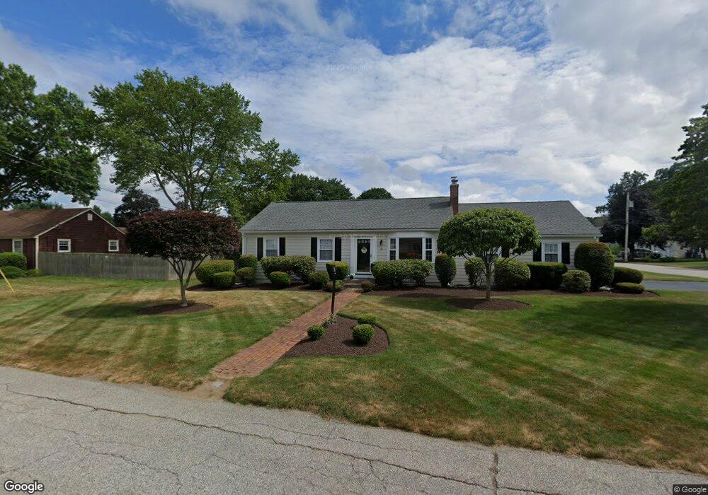 4 Pilgrim Terrace, Cumberland, RI 02864 - photo 1
