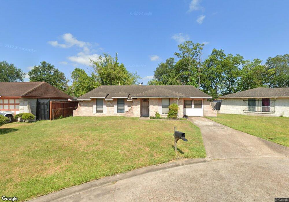 8611 Iron Liege Ct, Houston, TX 77088 - photo 1
