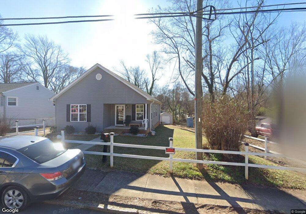 1526 NE 21st St, Winston Salem, NC 27105 - photo 1