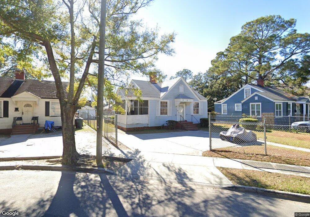 1307 E 40th St, Savannah, GA 31404 - photo 1