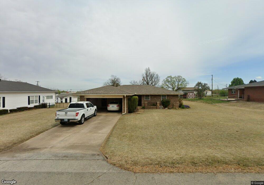 326 S 4th St, McLoud, OK 74851 - photo 1