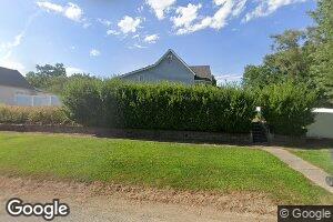 228 W 11th St, Horton, KS 66439