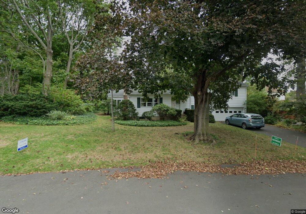 27 Irvine Rd, Old Greenwich, CT 06870 - photo 1