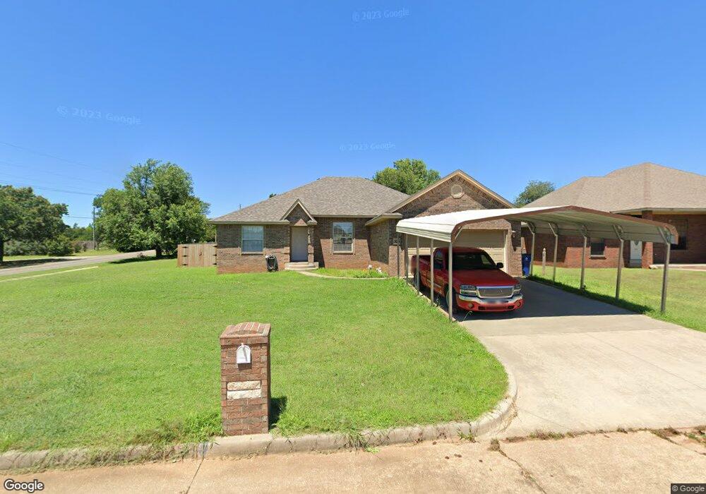 4101 Clear Springs Dr, Duncan, OK 73533 - photo 1