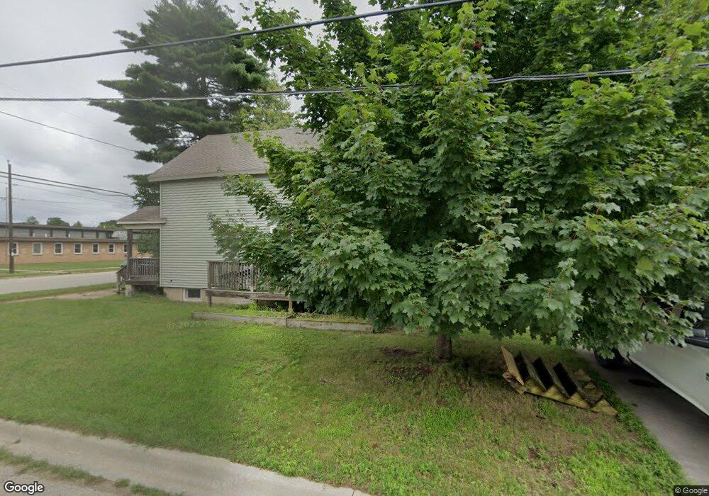 2017 11th Ave, Menominee, MI 49858 - photo 1