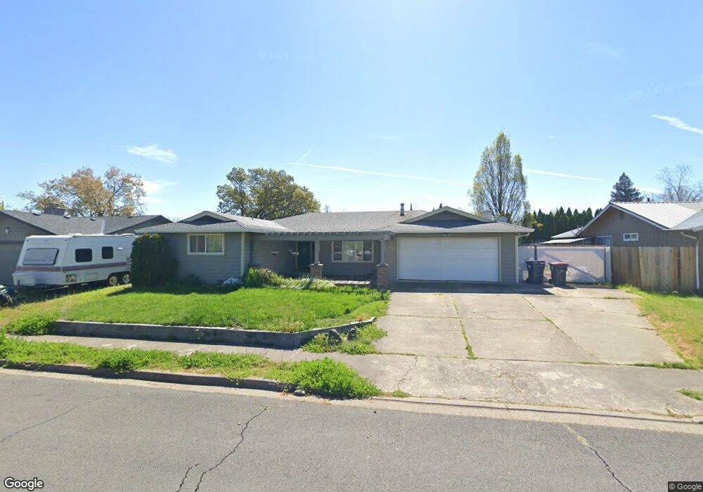 1030 Arroyo Dr, Central Point, OR 97502 - photo 1