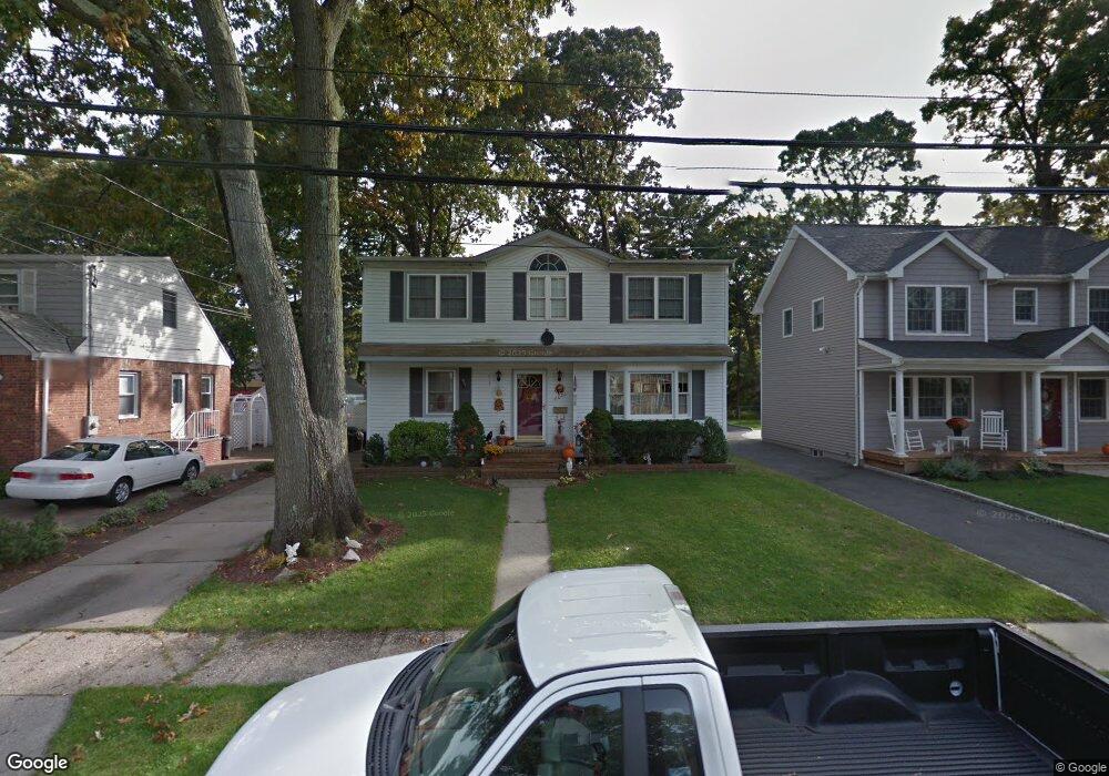 2006 Van Nostrand Ave, Merrick, NY 11566 - photo 1