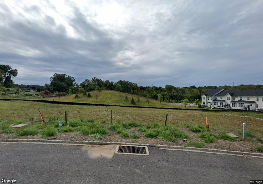 202 Lesly Ct, Conshohocken, PA 19428 - photo 1