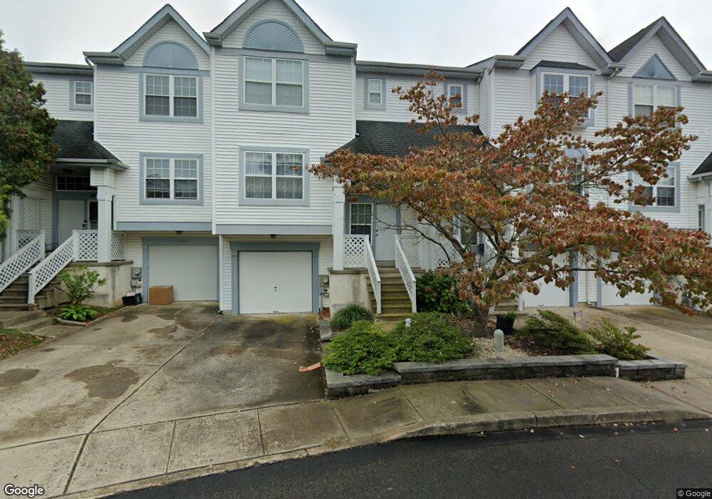 3803 Quaker Ct, North Wales, PA 19454 - photo 1