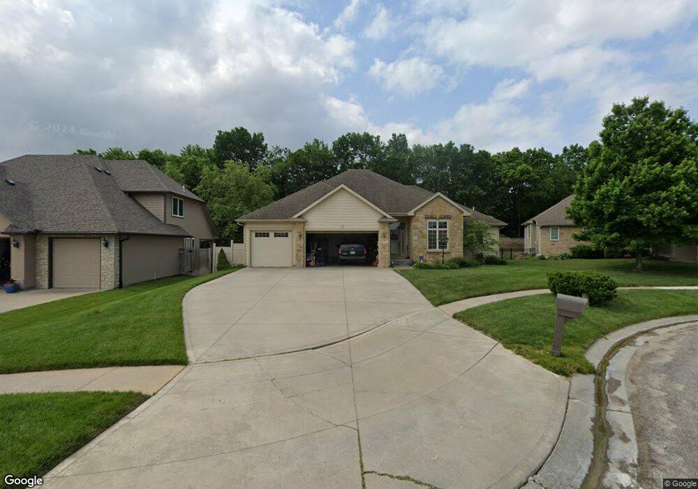 6319 SW 42nd Cir, Topeka, KS 66610 - photo 1