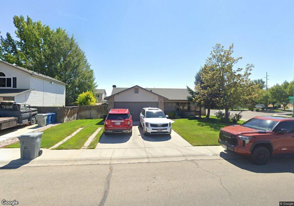 933 W Florida Ave, Nampa, ID 83686 - photo 1