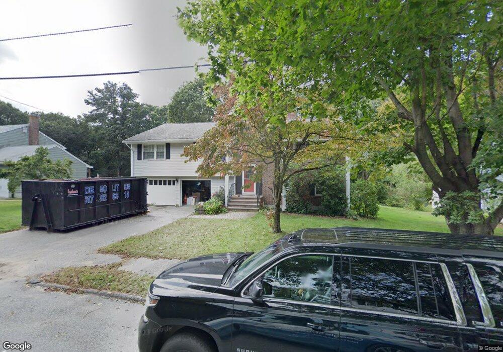 5 Woodbriar Rd, Stoneham, MA 02180 - photo 1