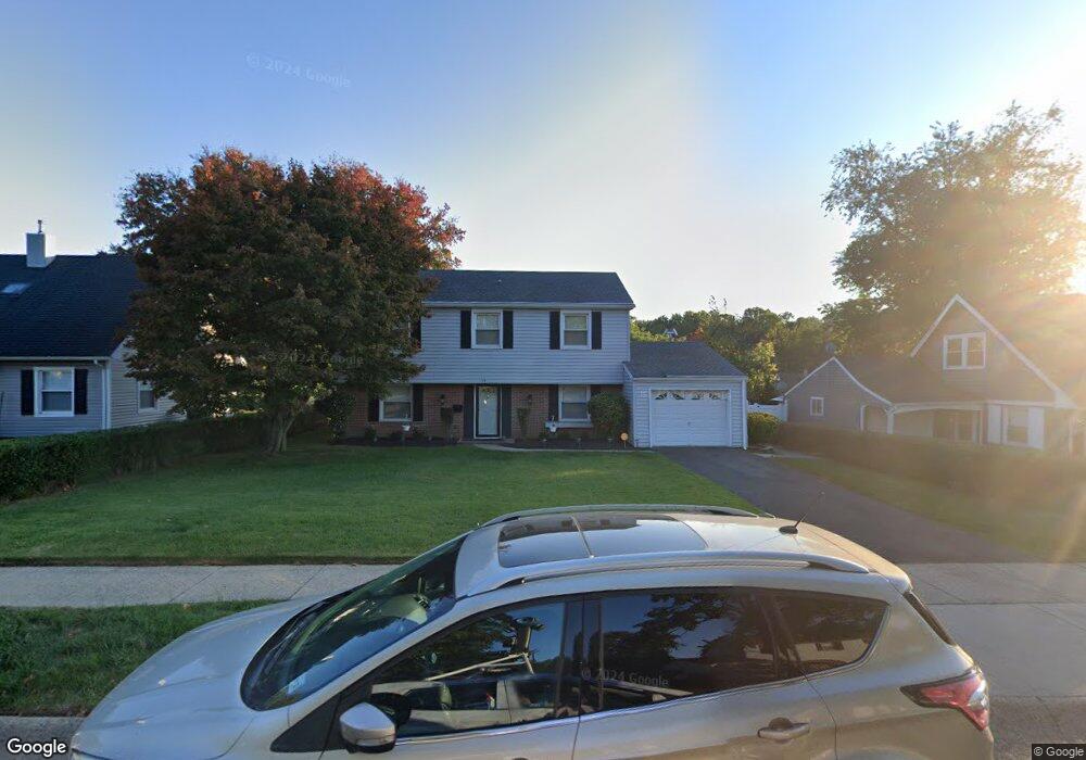 24 Potter Ln, Willingboro, NJ 08046 - photo 1