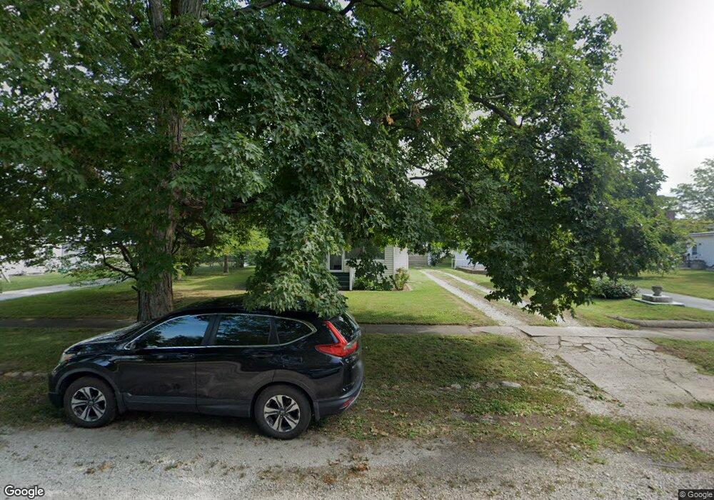 231 W Hardin St, Virginia, IL 62691 - photo 1