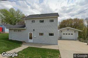 421 N Dodge St, Galena, IL 61036