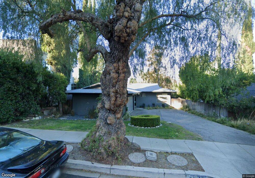 4635 Don Pio Dr, Woodland Hills, CA 91364 - photo 1