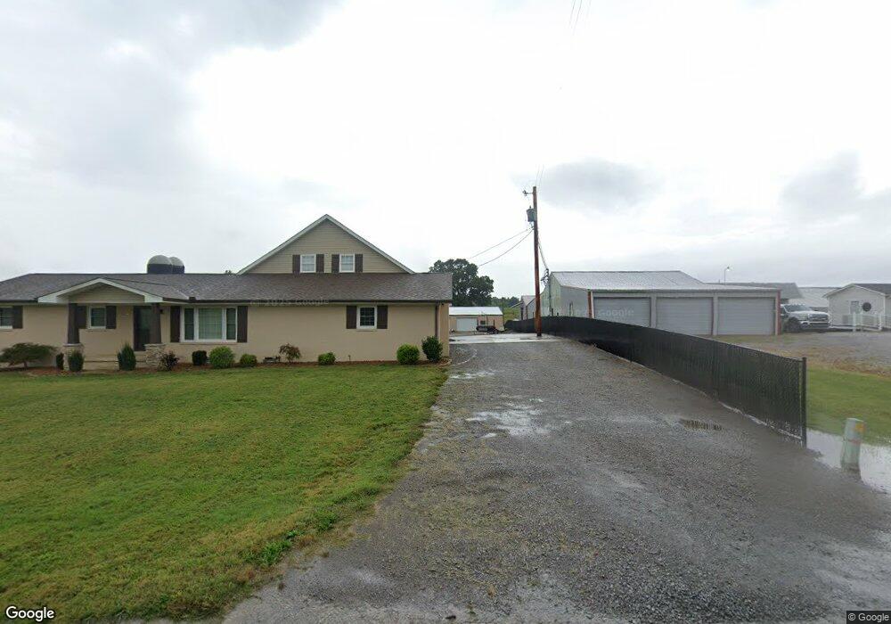 329 Pinkston Rd, Shelbyville, TN 37160 - photo 1