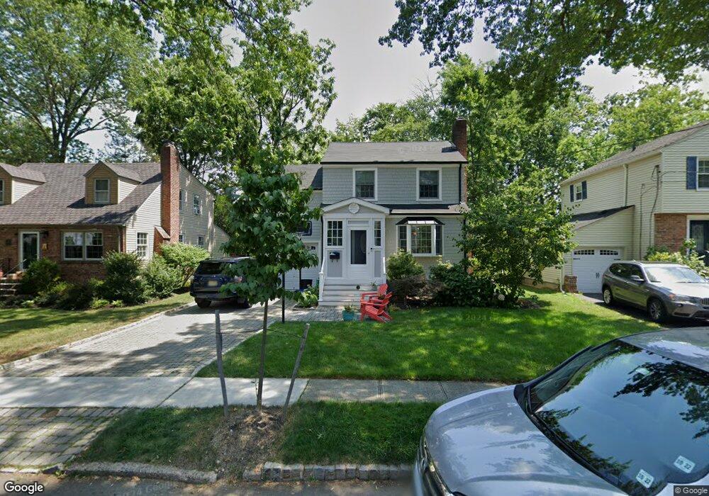 12 Hedges Ave, Chatham, NJ 07928 - photo 1